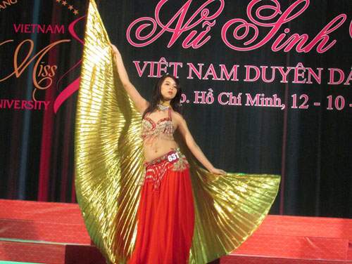 Sôi động cuộc thi "Nữ sinh viên Việt Nam duyên dáng 2014" 4