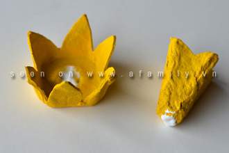 Hoa thuỷ tiên vàng rực rỡ từ hộp đựng trứng 10