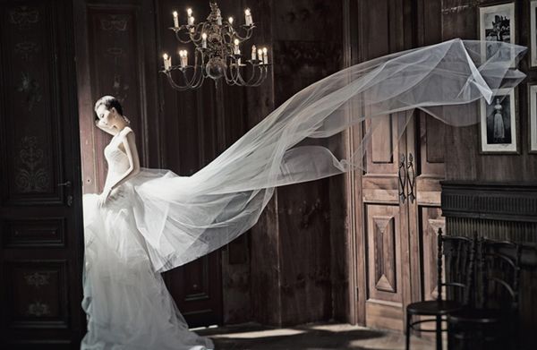 10 chiếc váy cưới Hàn Quốc sang trọng và tuyệt đẹp 10