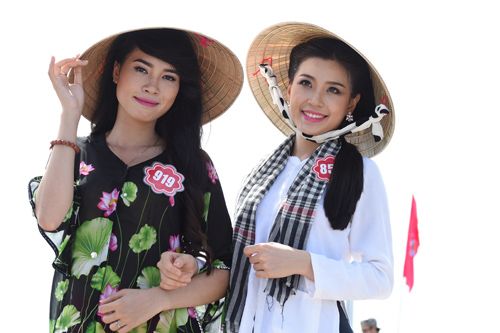 HHVN 2014: Thí sinh Nam bộ duyên dáng trong áo bà ba 8