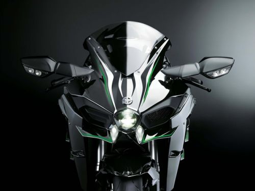 Kawasaki Ninja H2 có sức mạnh từ 197 mã lực, giá 25.000 USD 8