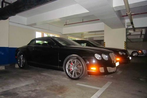 Bentley đặc biệt xuất hiện trong hầm xe triệu đô ở Sài Gòn 3