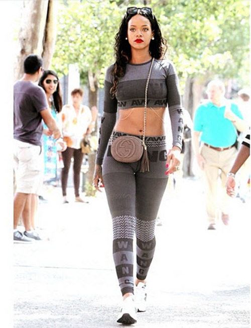 Rihanna bất ngờ mặc đồ H&M hợp tác Alexander Wang 3