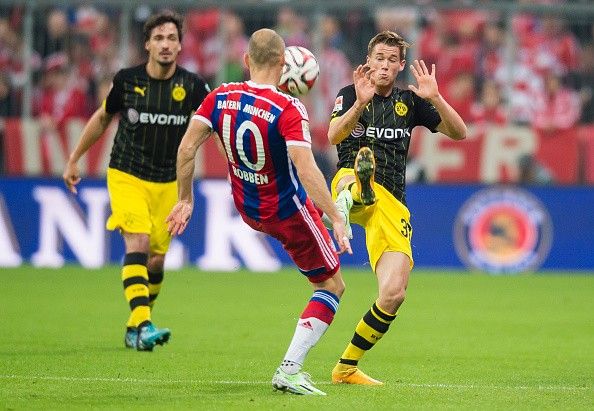 Bayern tiếp tục bất bại sau cú lội ngược dòng trước Dortmund 3