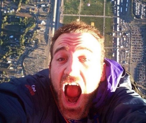 Những ảnh chụp selfie mạo hiểm nổi tiếng nhất hành tinh 9