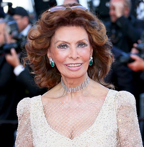 Sophia Loren từng bị chê mũi dài, miệng rộng 2