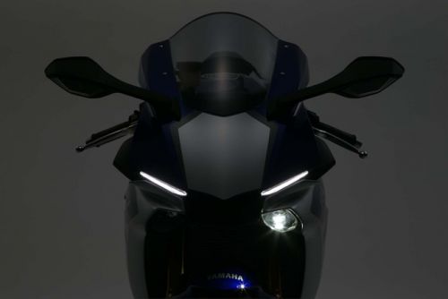 Ảnh chi tiết siêu mô tô Yamaha YZF-R1 2015 mới ra mắt 12