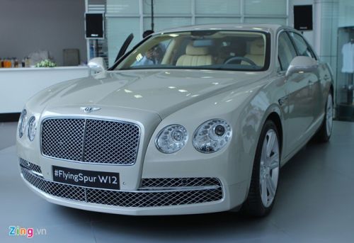 Bộ đôi Bentley chính hãng giá từ 13,03 tỷ đồng