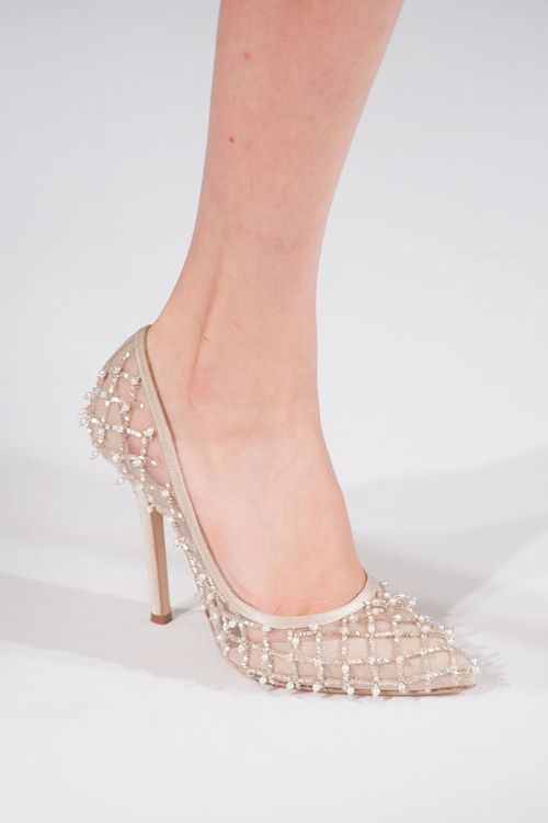 Những đôi giày khiến mọi phụ nữ ham muốn của Oscar de la Renta 4