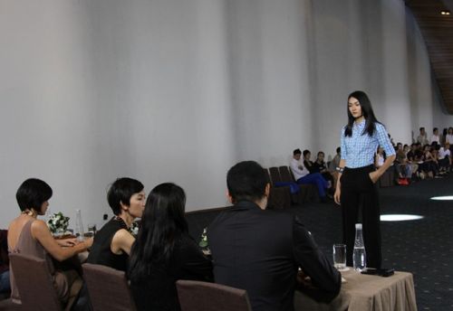 Mẫu Tây tham gia casting Tuần lễ thời trang quốc tế Việt Nam 2