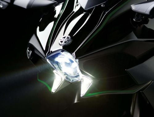 Kawasaki Ninja H2 có sức mạnh từ 197 mã lực, giá 25.000 USD 9
