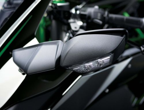 Kawasaki Ninja H2 có sức mạnh từ 197 mã lực, giá 25.000 USD 10