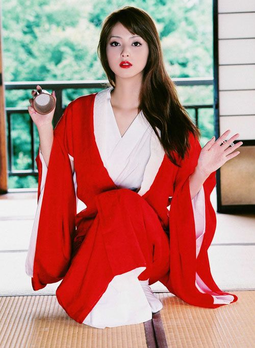 Top 5 mỹ nữ Nhật mà chị em muốn “sao y bản chính” 3