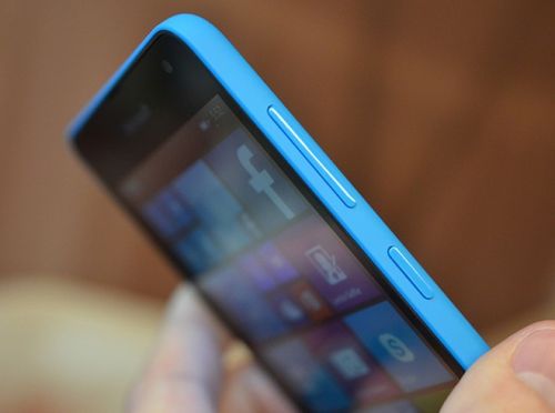 Ảnh thực tế Lumia 535 giá 2,7 triệu đồng 5