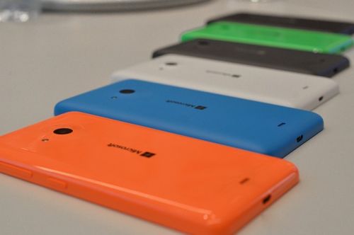 Ảnh thực tế Lumia 535 giá 2,7 triệu đồng 4