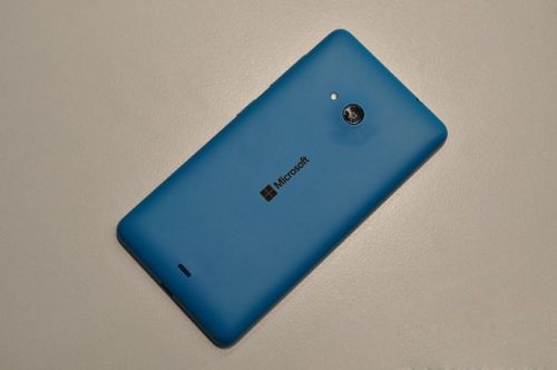 Ảnh thực tế Lumia 535 giá 2,7 triệu đồng 2