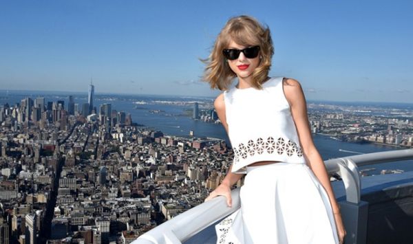 13 điểm nhấn tạo nên một năm 2014 tuyệt vời của Taylor Swift 14