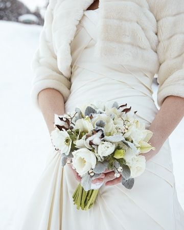 15 mẫu hoa cưới cầm tay mùa đông tuyệt đẹp 4