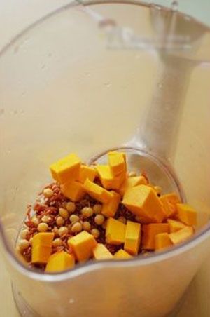 Cách làm nước đậu nành bí ngô bổ dưỡng mùa hè 3