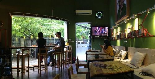 Thư giãn cuối tuần với 3 quán cà phê sách tại Hà Nội