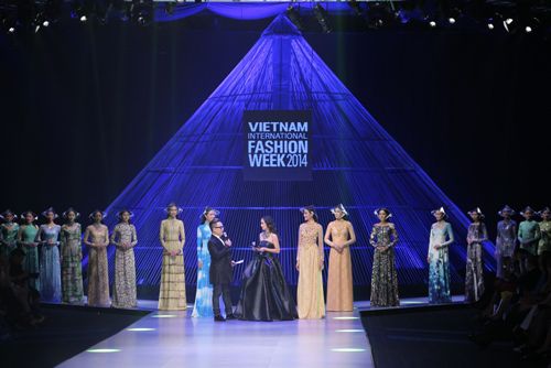 Top 4 show thời trang đáng xem nhất Việt Nam 2014 7