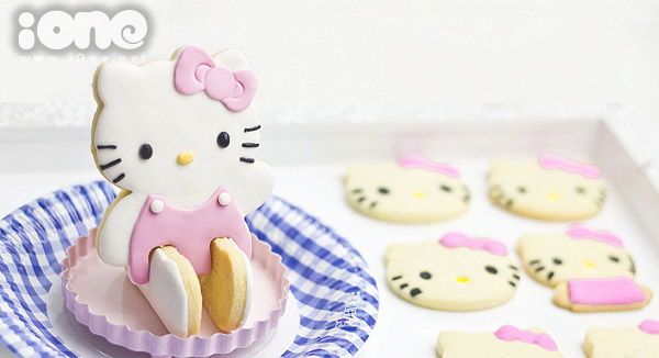 Làm bánh quy bơ Kitty 3D xinh xinh cho bữa tiệc năm mới 10