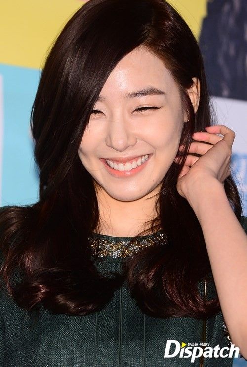 Bốn mỹ nữ sở hữu nụ cười tỏa nắng của Kpop 5