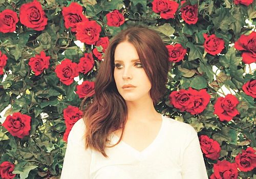 Album kế tiếp của Lana Del Rey mang tên ‘Trăng mật’ 2