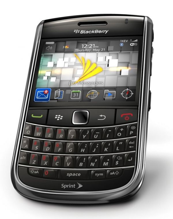 Blackberry 9650 nhập từ Mỹ hút khách 3