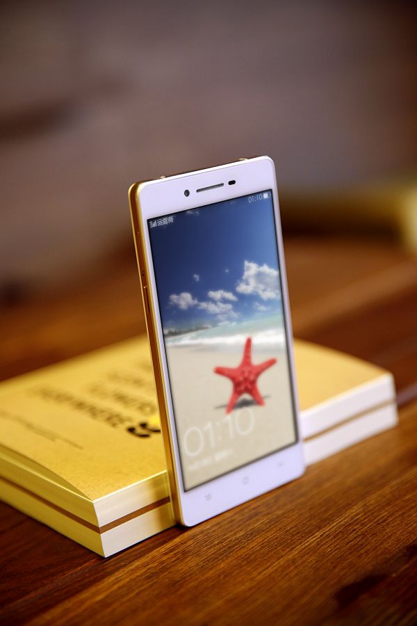 Oppo chính thức bán smartphone siêu mỏng R1k tại Việt Nam 2