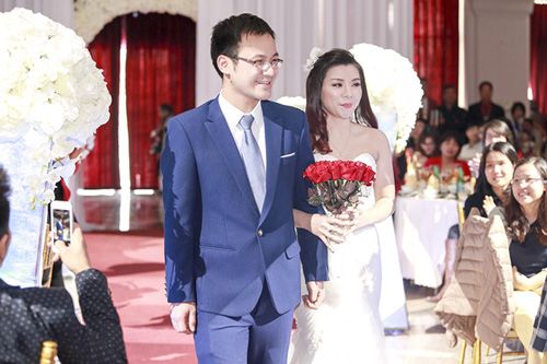 Dàn sao nhạc đỏ đến mừng hôn lễ “Sao Mai” Lê Mận 6