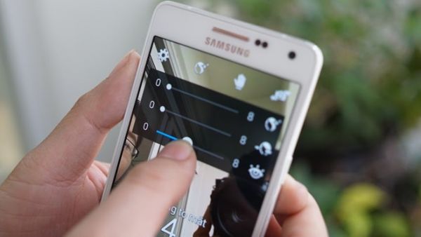 Cách chụp ảnh selfie đẹp trên Samsung Galaxy A5 4