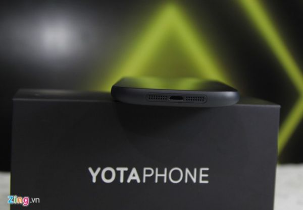 Điện thoại 2 màn hình YotaPhone 2 về VN giá 19 triệu đồng 11
