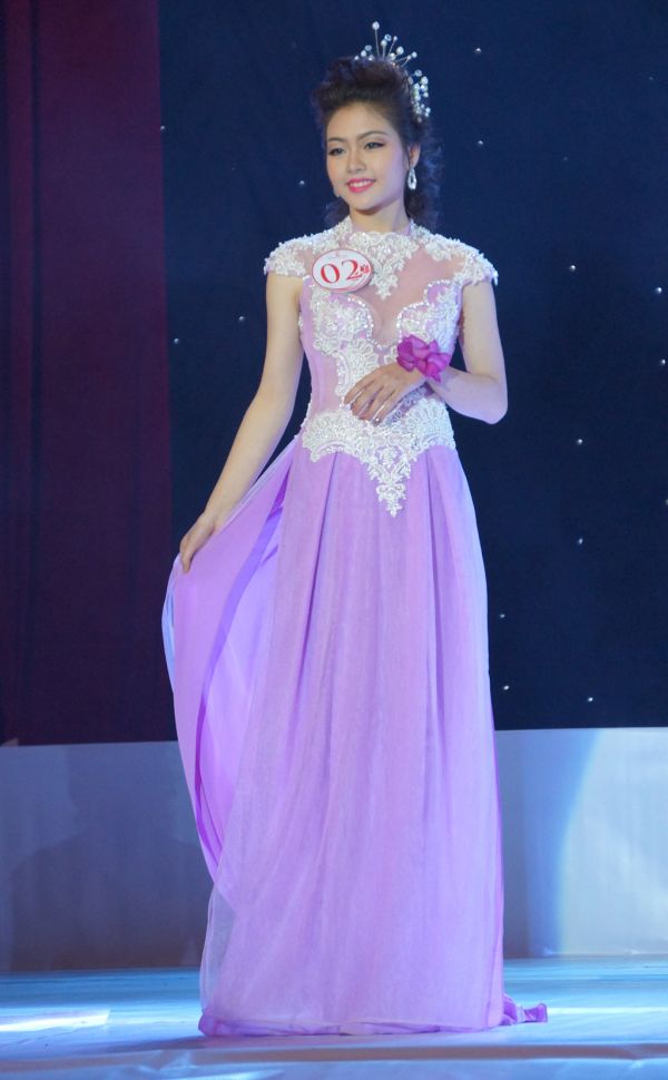 Nữ sinh ĐH Vinh đăng quang Miss Vinh 2014 6
