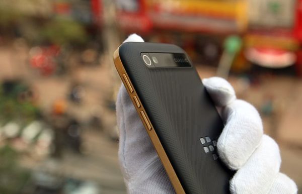 BlackBerry Classic mạ vàng đầu tiên xuất hiện tại Việt Nam 8