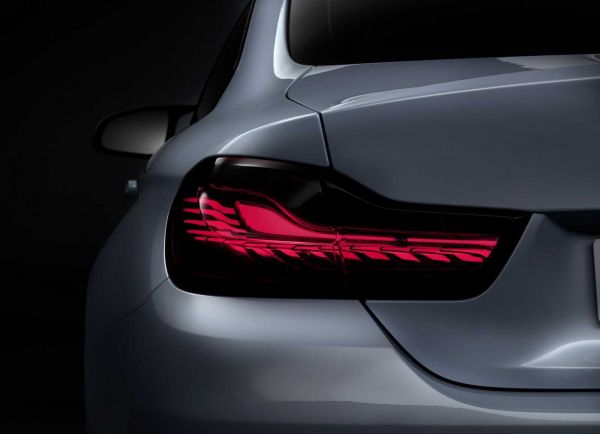 Xe BMW dòng M được trang bị công nghệ đèn OLED 4