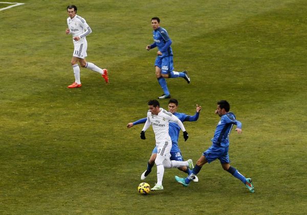 Những khoảnh khắc song tấu Bale-Ronaldo bùng nổ tại Coliseum 5