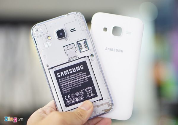 Mở hộp Samsung Galaxy Core Prime giá 3,2 triệu vừa bán ở VN 4