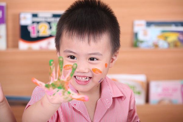 Giáo dục sớm – Kích hoạt tiềm năng trí tuệ trẻ từ 0 tuổi 3