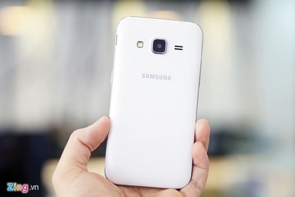 Mở hộp Samsung Galaxy Core Prime giá 3,2 triệu vừa bán ở VN 3