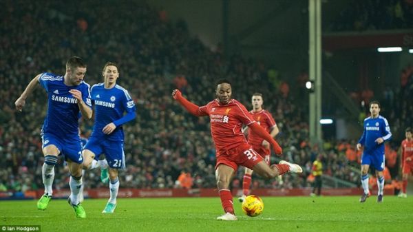 Sterling hạ gục 4 cầu thủ Chelsea, Liverpool có trận hòa 1-1 10