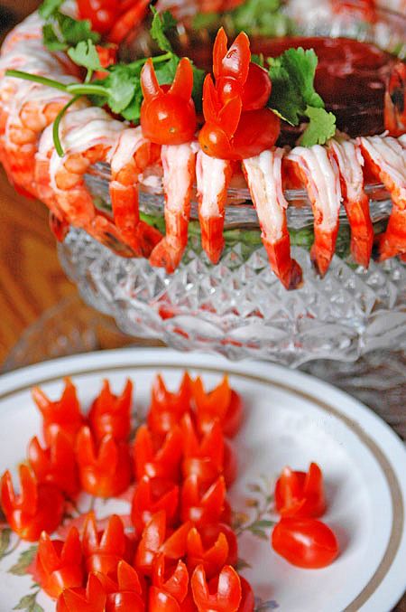Học cách tỉa cà chua để trang trí món ăn dịp Tết 4