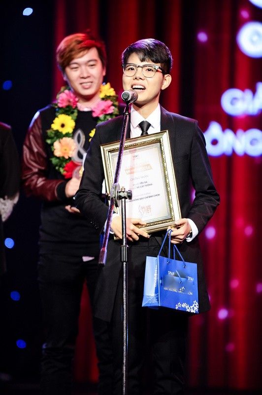 Vũ Cát Tường nhận cơn mưa giải thưởng tại Bài hát Việt 2014 3