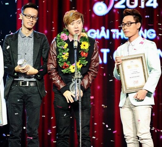 Vũ Cát Tường nhận cơn mưa giải thưởng tại Bài hát Việt 2014 6