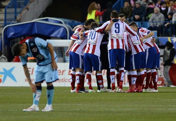 Torres làm loạn hàng thủ Rayo ở trận thắng 3-1 của Atletico 13