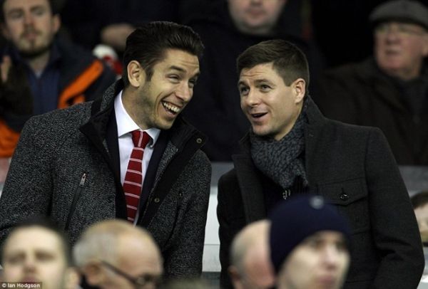 Gerrard vắng mặt, Liverpool bị Bolton cầm hòa 2