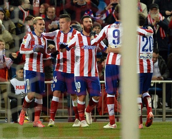 Torres làm loạn hàng thủ Rayo ở trận thắng 3-1 của Atletico 7