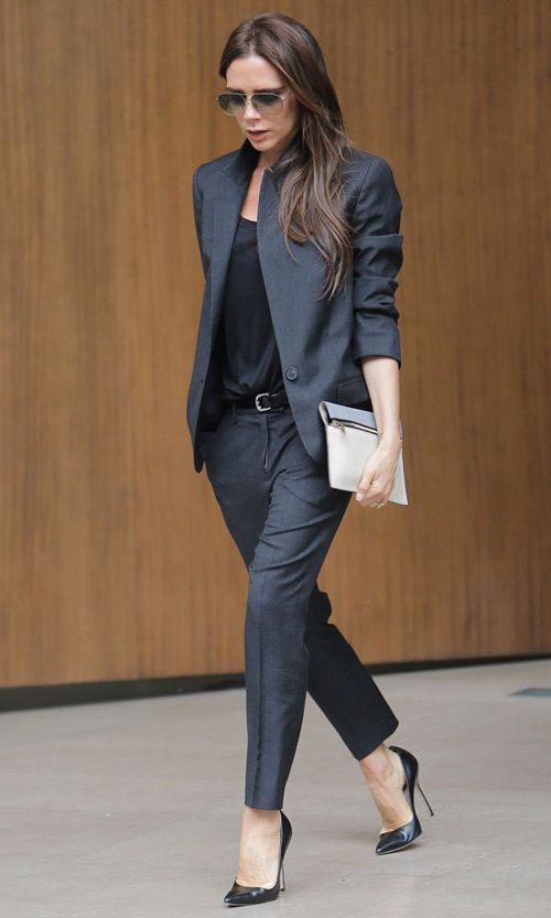 Victoria Beckham gợi ý thời trang cho nữ công sở Sài thành 12