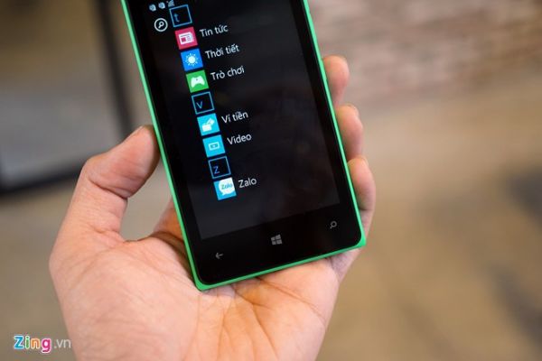 Mở hộp Lumia 435 - điện thoại Windows Phone rẻ nhất VN 12