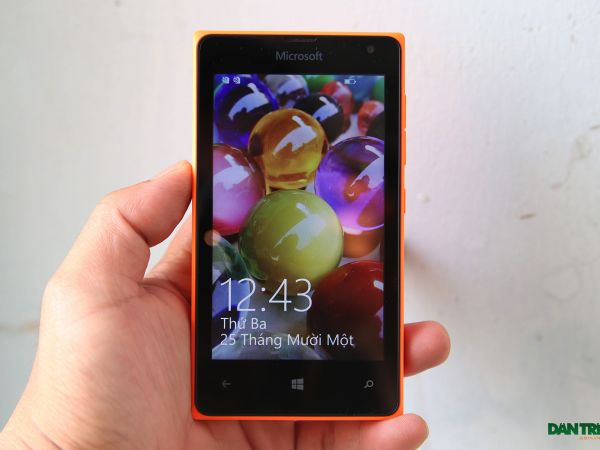 Đập hộp Lumia 435 - smartphone rẻ nhất hiện nay của Microsoft 17